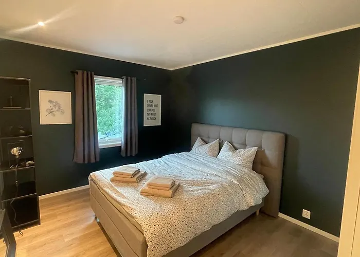 Villa Single-family In Harstad